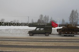 Прорыв Блокады Ленинграда отметили автопробегом Сармат-МОБИЛЯ с танком Т-60